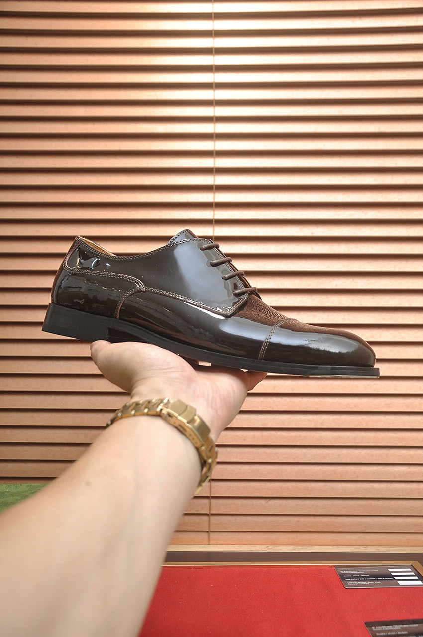 GUCCI 구찌 남성 유광 가죽 더비 슈즈 4