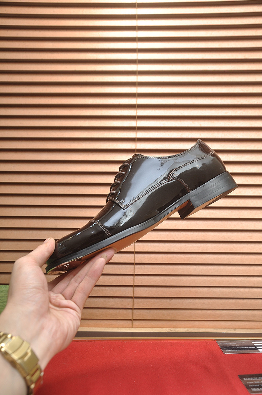 GUCCI 구찌 남성 유광 가죽 더비 슈즈 5