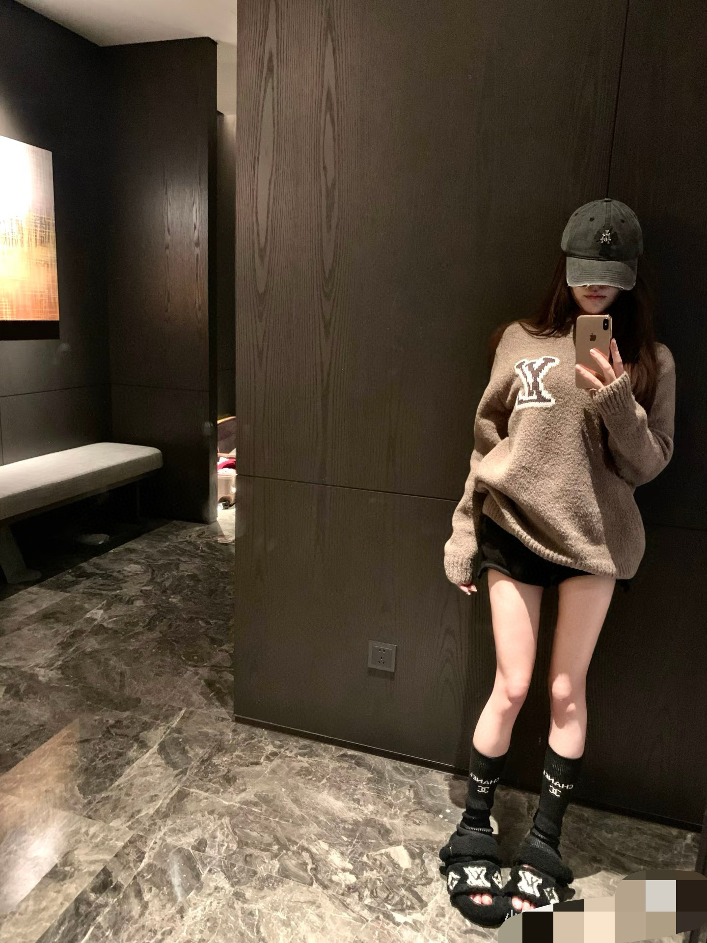 Louis Vuitton 루이비통 모노그램 플라워 라운드넥 울 니트 3