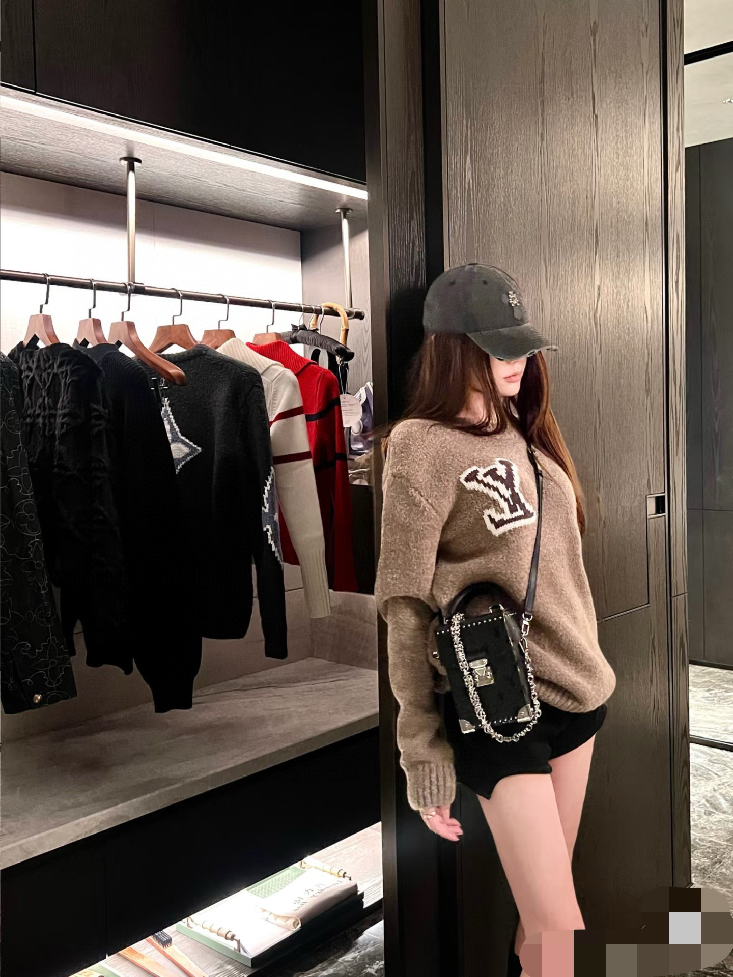 Louis Vuitton 루이비통 모노그램 플라워 라운드넥 울 니트 4