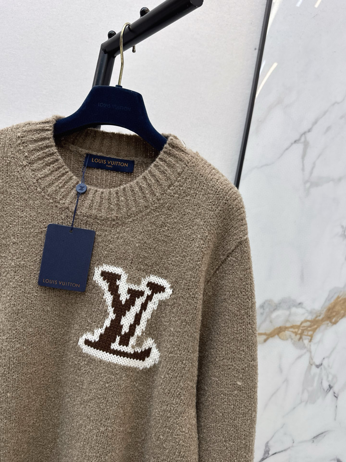 Louis Vuitton 루이비통 모노그램 플라워 라운드넥 울 니트 15