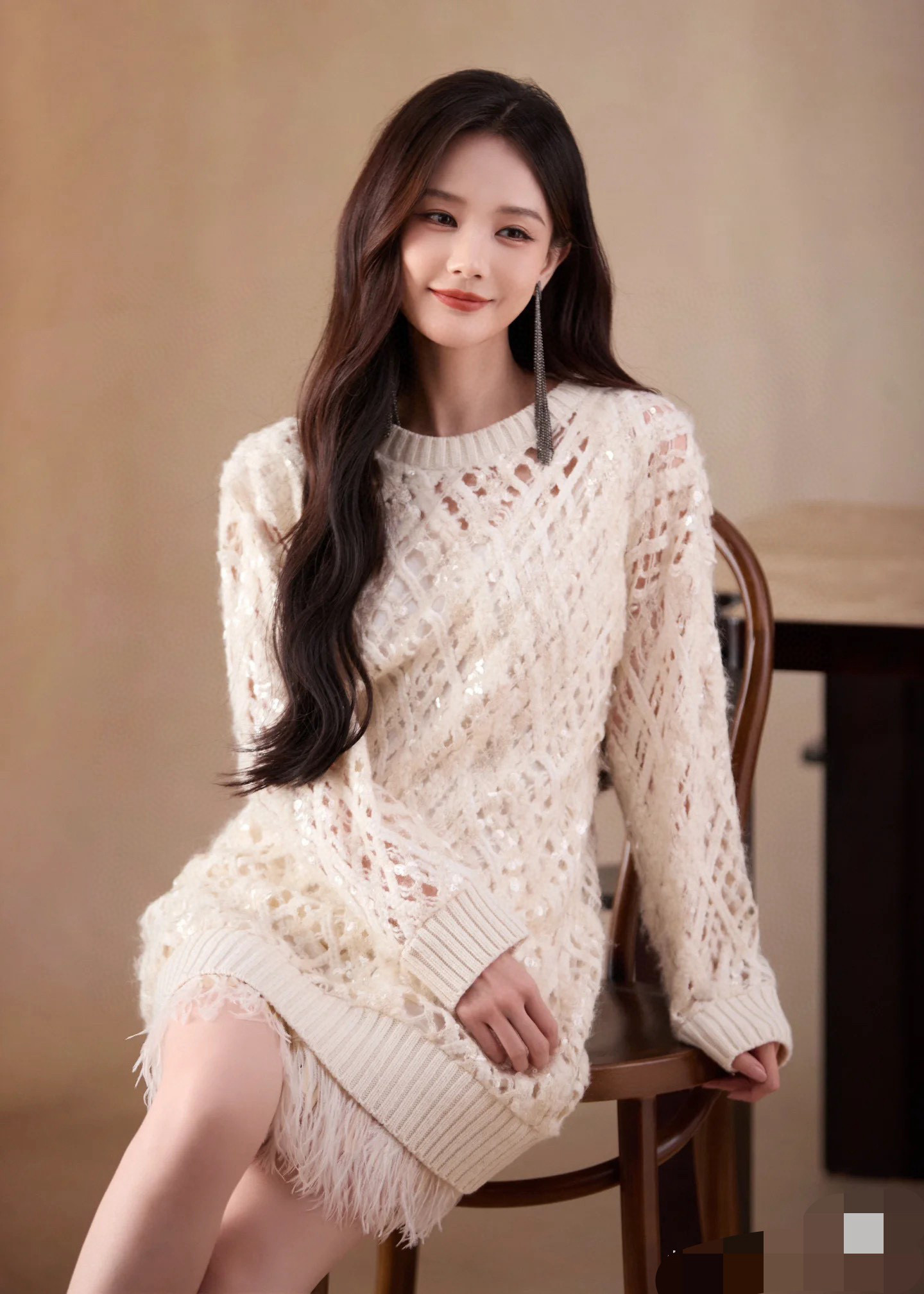 Brunello Cucinelli 브루넬로 쿠치넬리 시퀸 레이스 니트 원피스 1