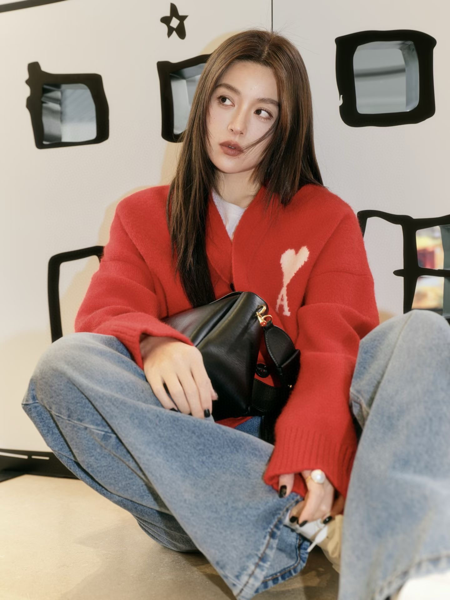 AMI 하트 A 로고 브이넥 니트 가디건 3