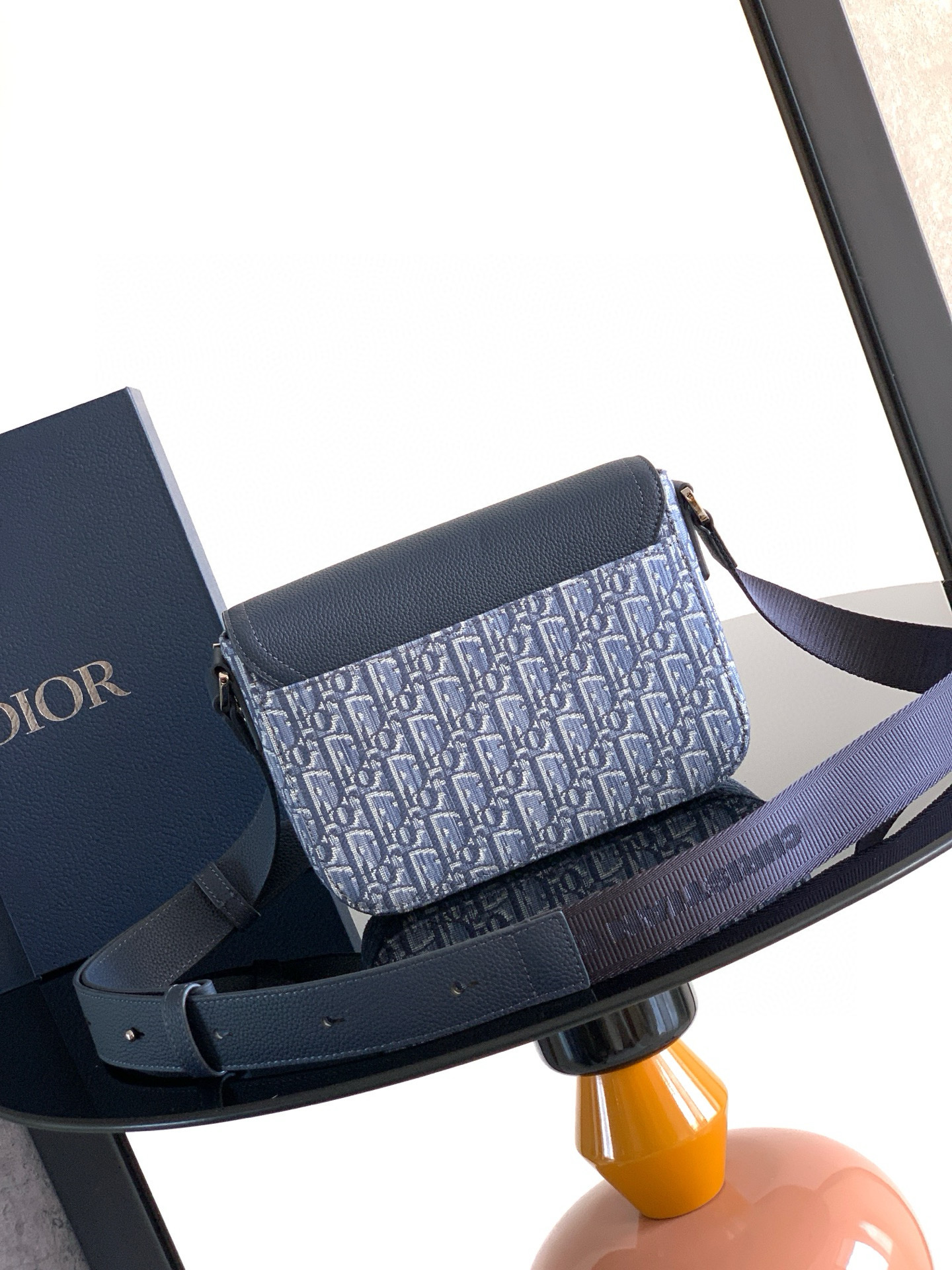 Christian Dior 오블리크 네이비 사들 플랩 백 4