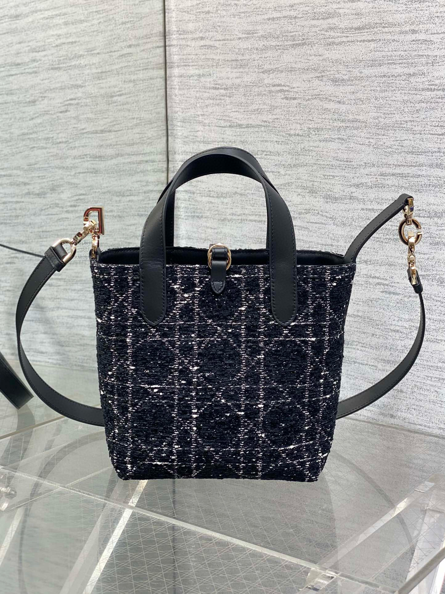 Dior 디올 Toujours 투쥬르 스몰 블랙 트위드 토트백 5