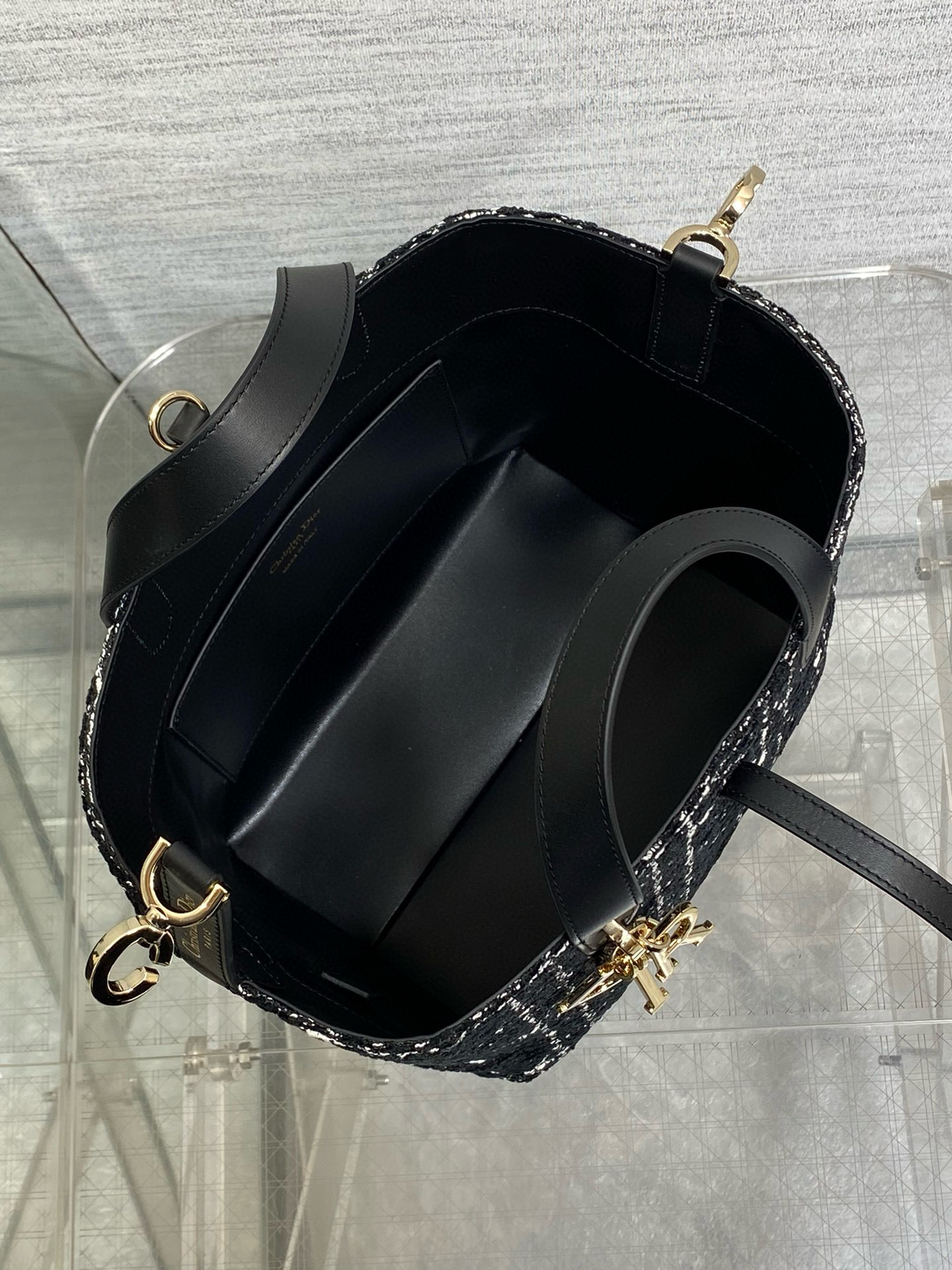 Christian Dior 투쥬르 미디엄 스노우 트위드 토트백 9