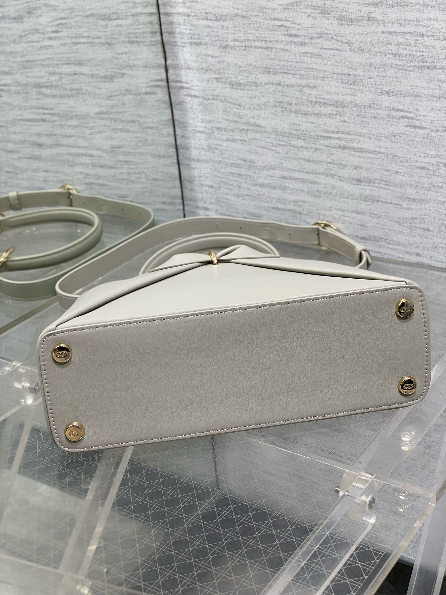 Dior 디올 2026 리본 보우 토트백 8