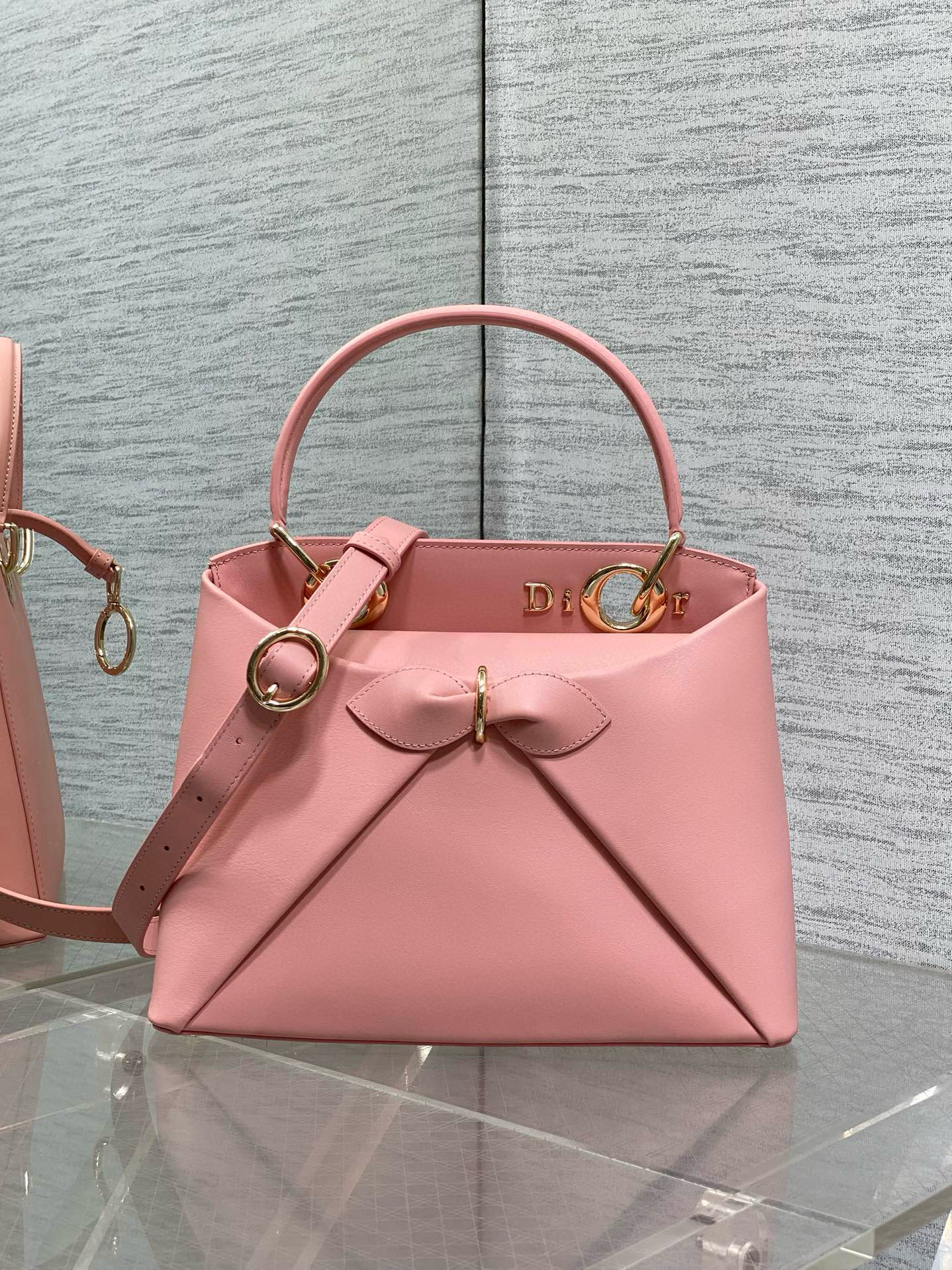 Dior 디올 2026 리본 보우 토트백 3