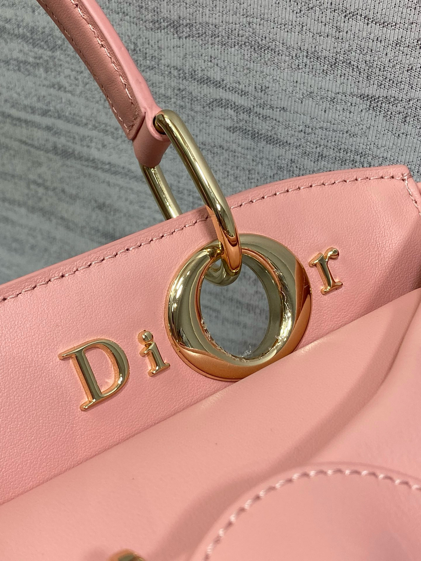 Dior 디올 2026 리본 보우 토트백 4