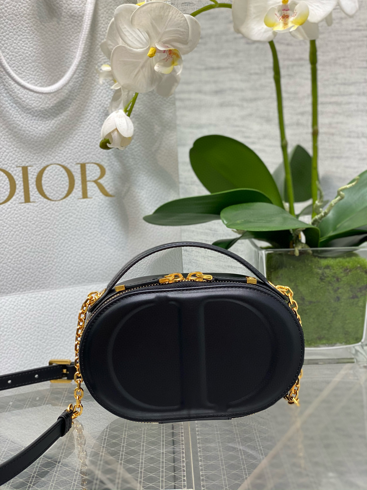 Christian Dior 시그니처 블랙 카메라 백 2