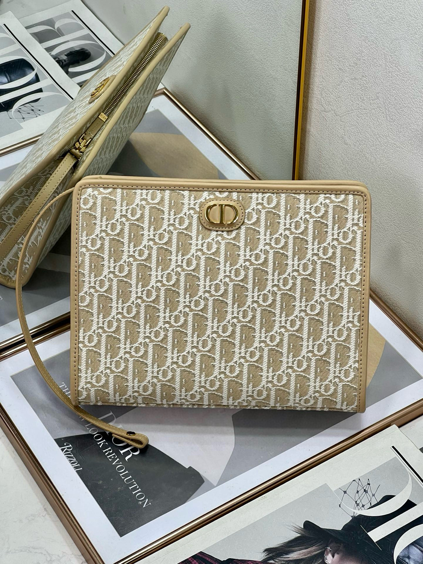 Dior 디올 캔버스 핸드 클러치백 1