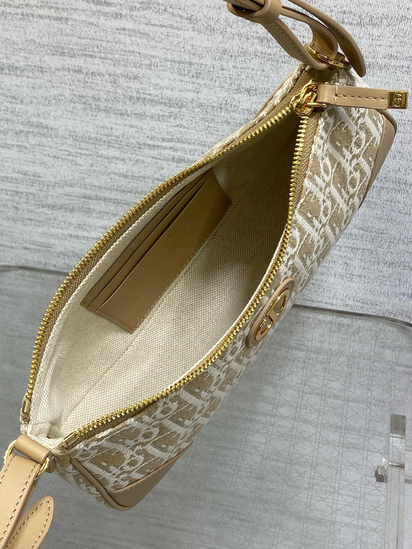 Dior 디올 30 Montaigne Cigale 오블리크 자카드 숄더백 9