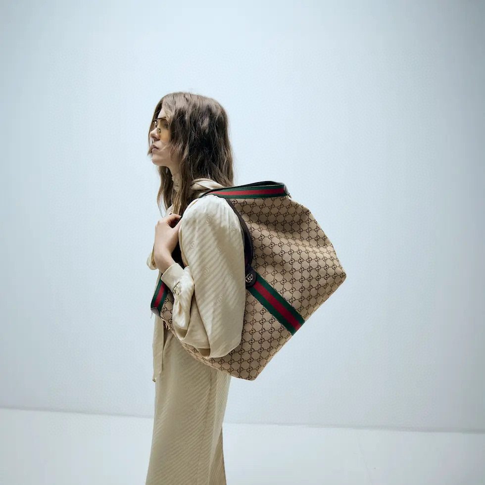 GUCCI 구찌 Giglio GG 패턴 캔버스 토트백 4