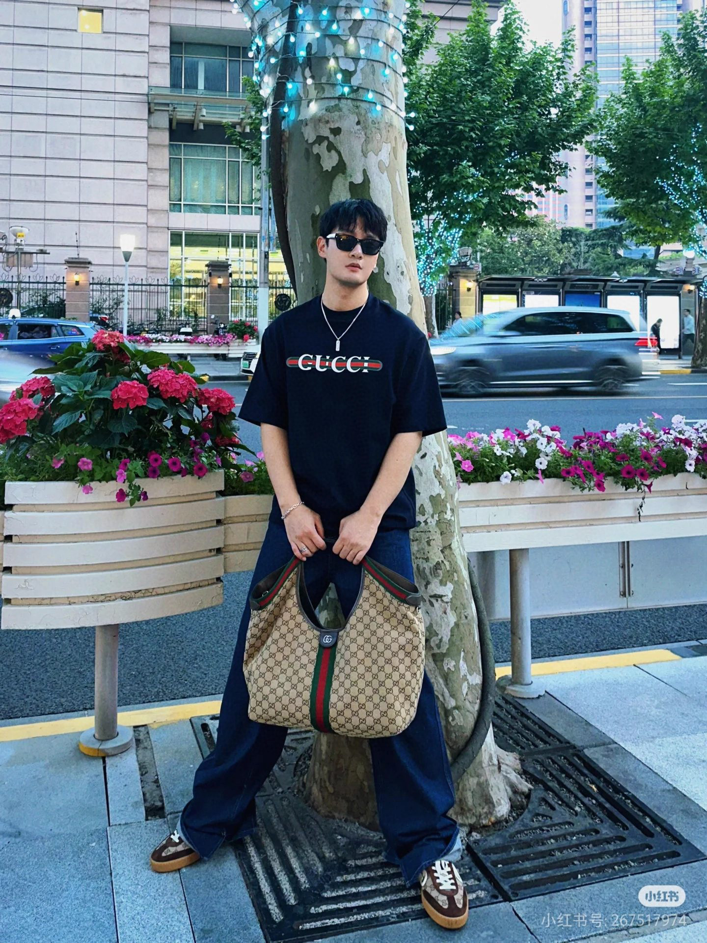 GUCCI 구찌 Giglio GG 패턴 캔버스 토트백 8