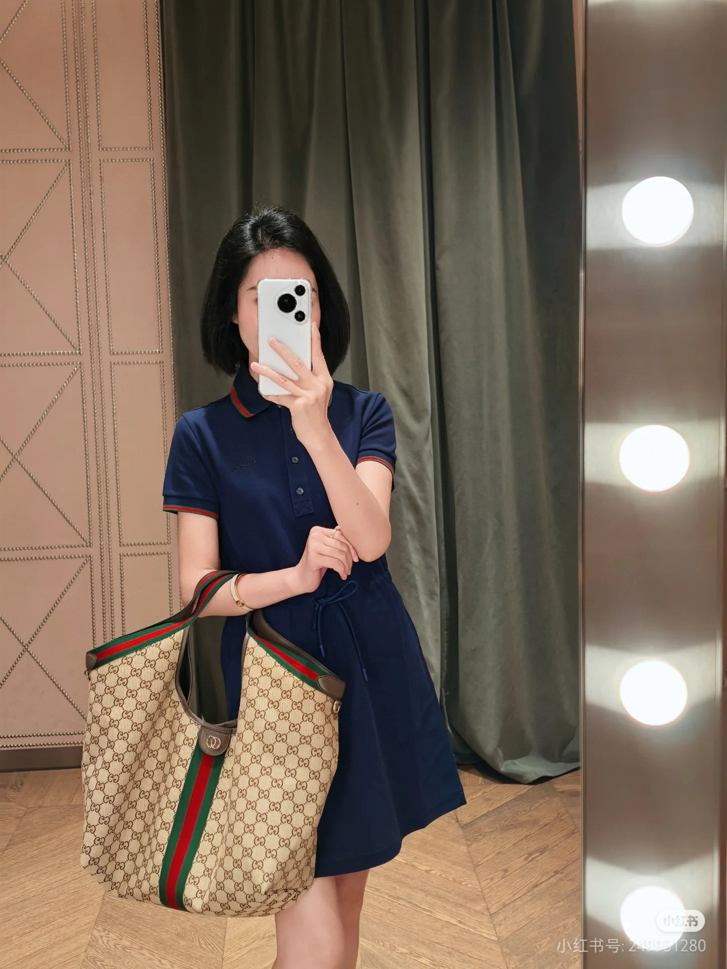 GUCCI 구찌 Giglio GG 패턴 캔버스 토트백 10