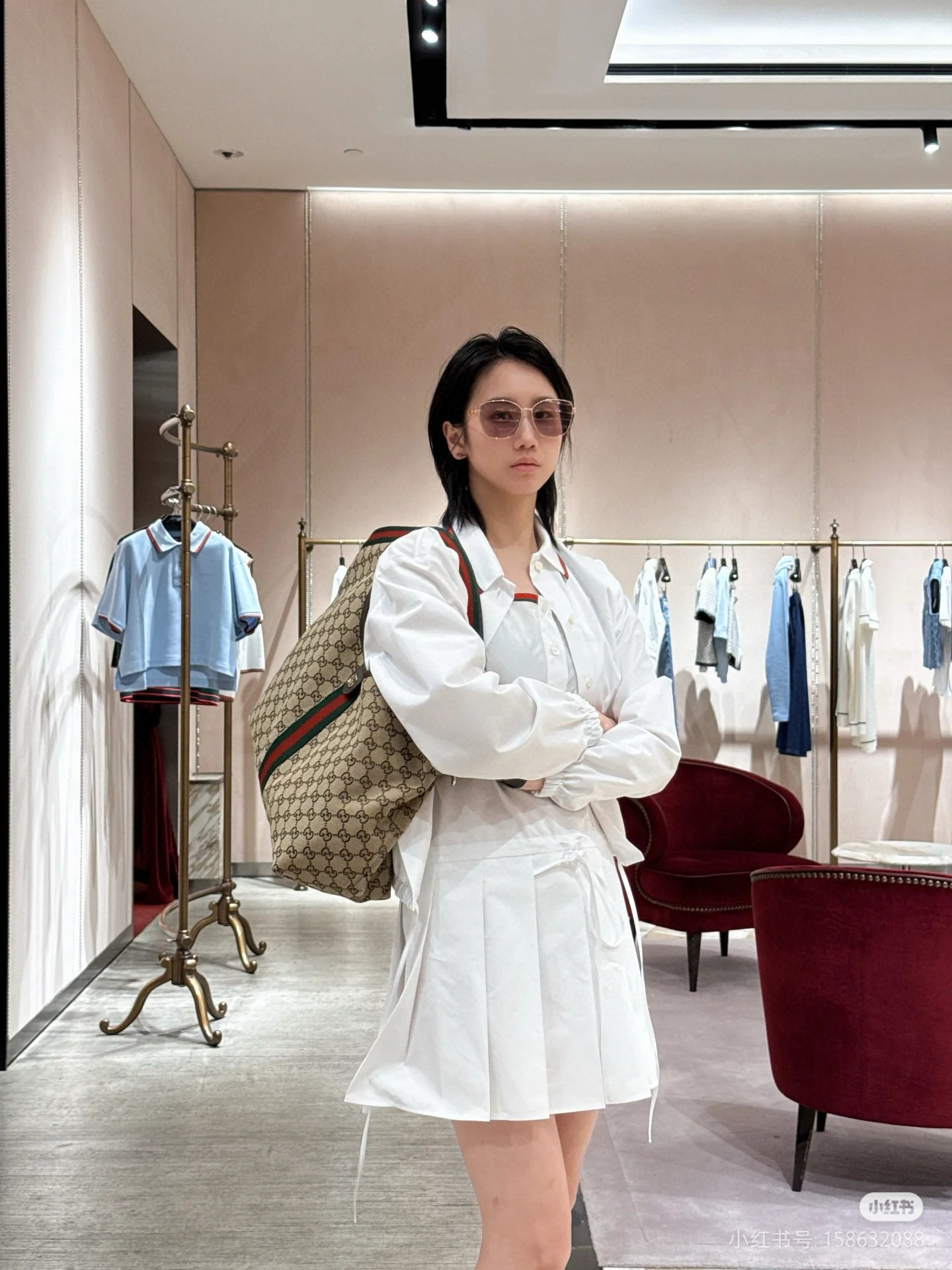 GUCCI 구찌 Giglio GG 패턴 캔버스 토트백 12