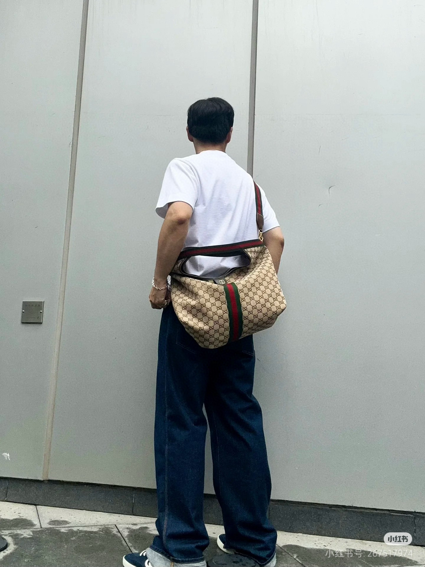 GUCCI 구찌 Giglio GG 패턴 캔버스 토트백 17