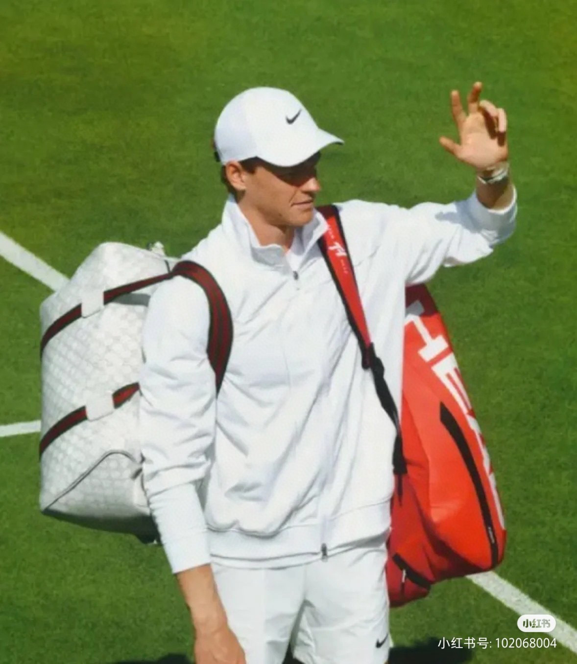 Gucci 구찌 GG 대형 화이트 여행가방 4