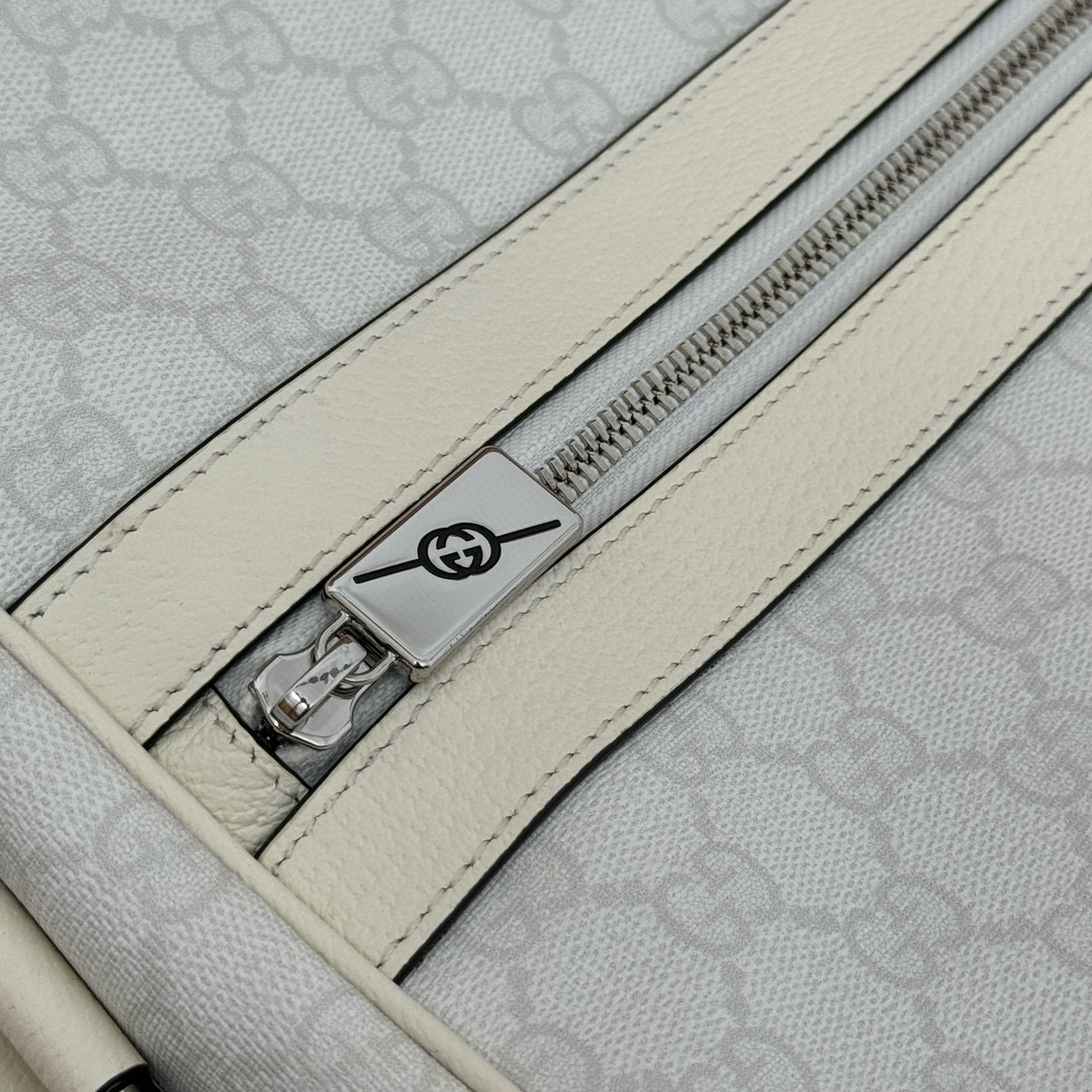 Gucci 구찌 GG 대형 화이트 여행가방 17