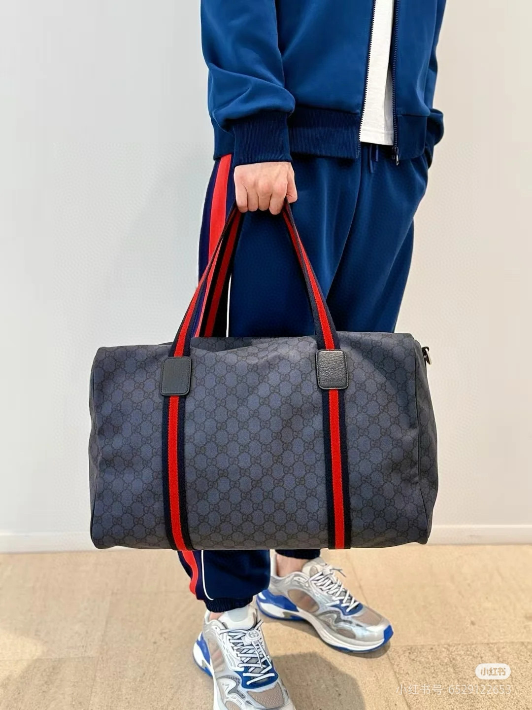 Gucci 구찌 GG 대형 화이트 여행가방 3