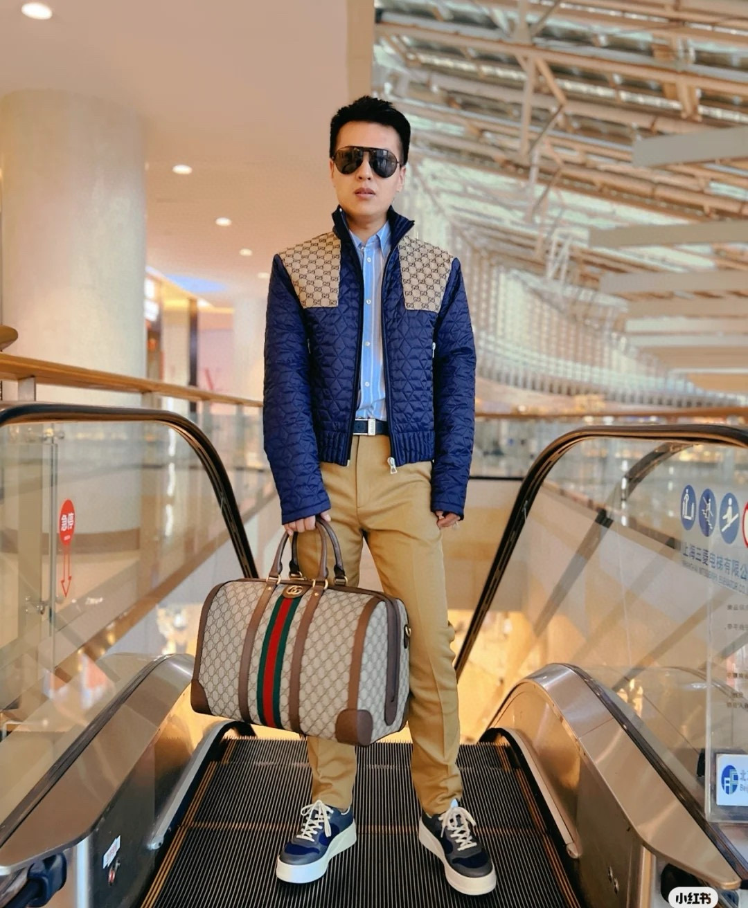 GUCCI 구찌 GG 수프림 웹 스트라이프 보스턴 여행가방 1