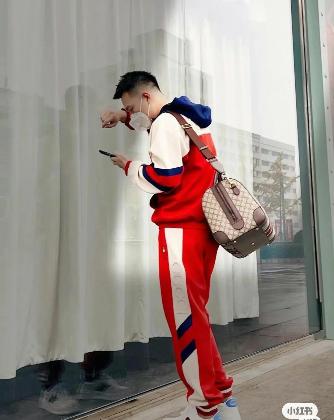 GUCCI 구찌 GG 수프림 웹 스트라이프 보스턴 여행가방 2