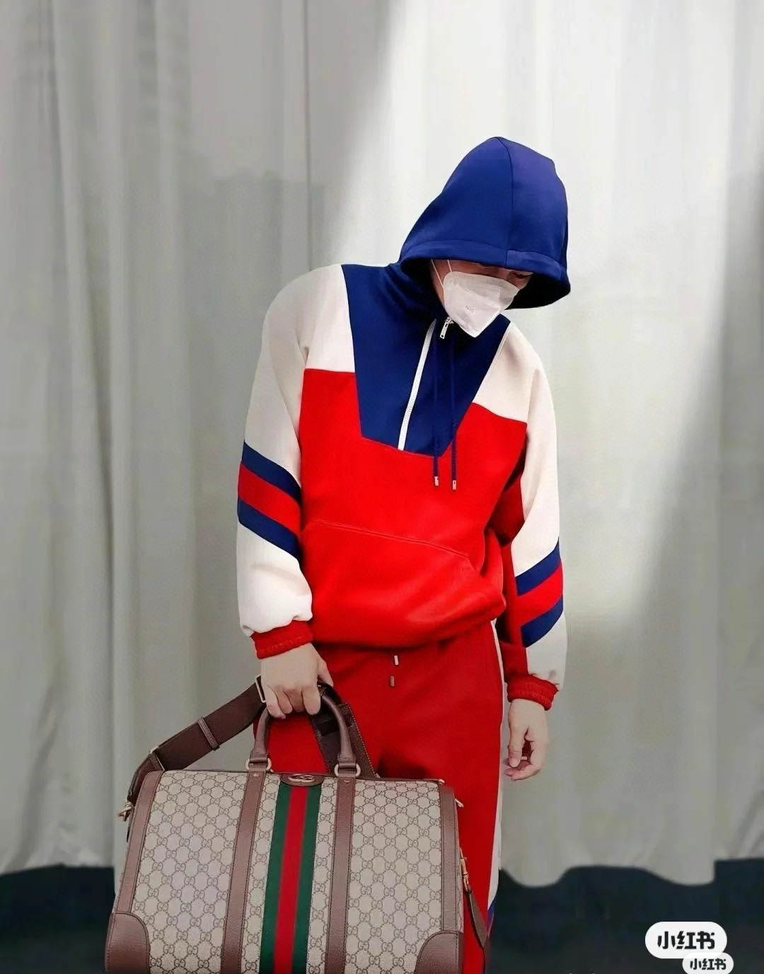 GUCCI 구찌 GG 수프림 웹 스트라이프 보스턴 여행가방 3