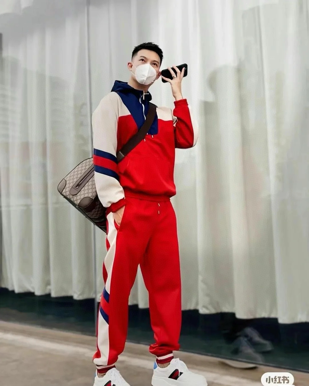 GUCCI 구찌 GG 수프림 웹 스트라이프 보스턴 여행가방 5