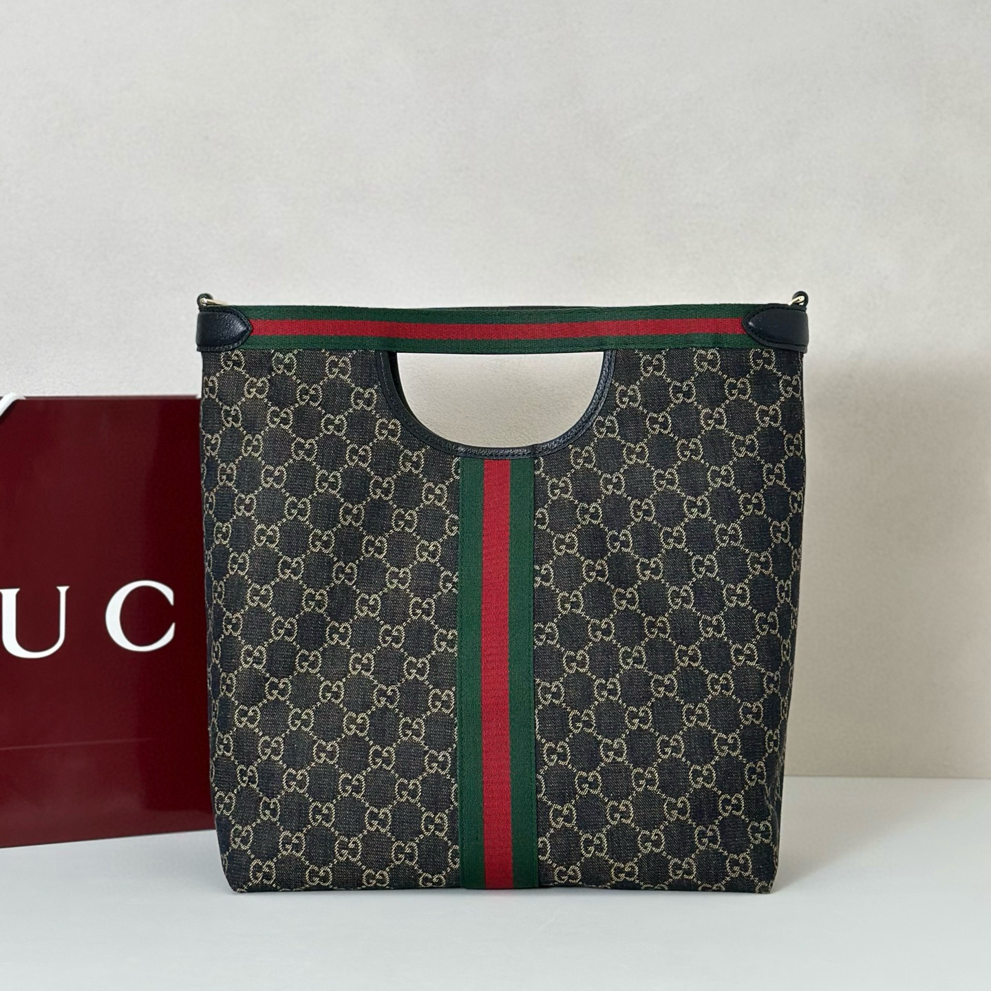 Gucci 구찌 Giglio 시리즈 대형 토트백 7