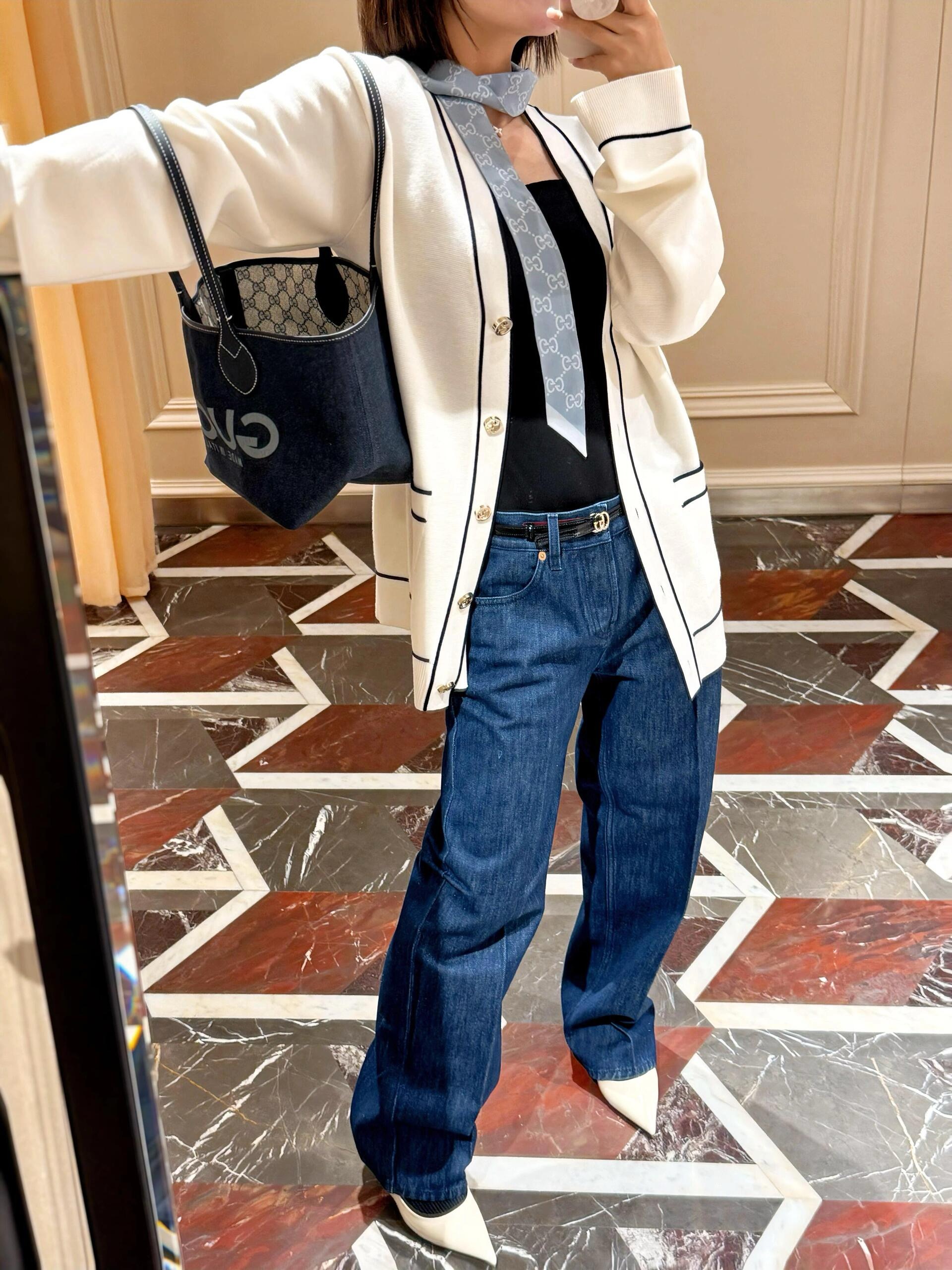 GUCCI 구찌 토티시마 GG 데님 스몰 토트백 8