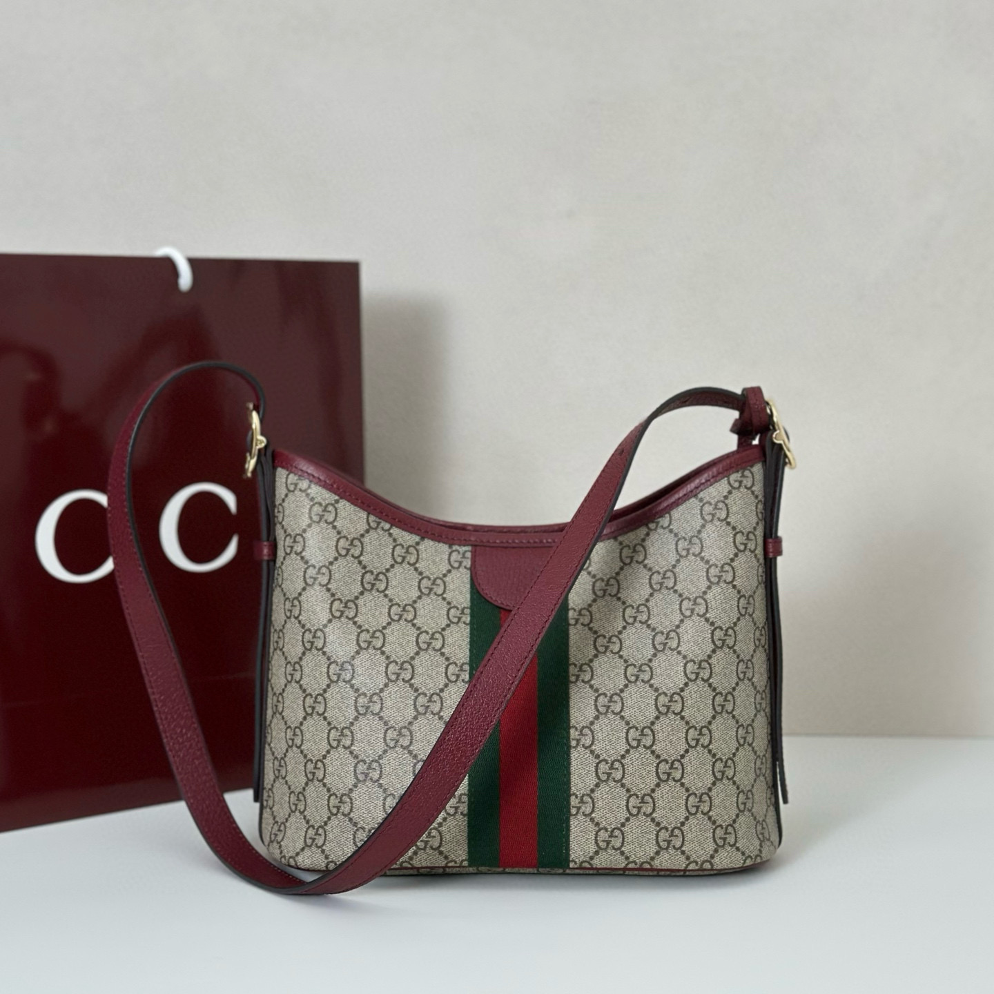 GUCCI 구찌 Ophidia 오피디아 GG 숄더백 와인레드 3