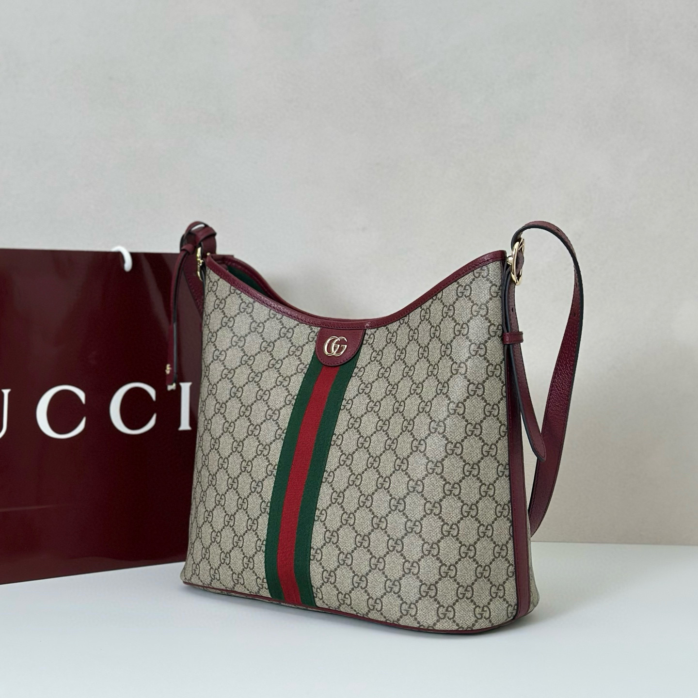 GUCCI 구찌 오피디아 GG 캔버스 버건디 숄더백 파우치 세트 2