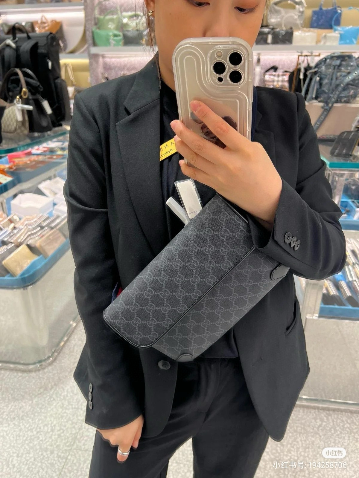 GUCCI 구찌 GG 슈프림 블랙 GG 허리백 3