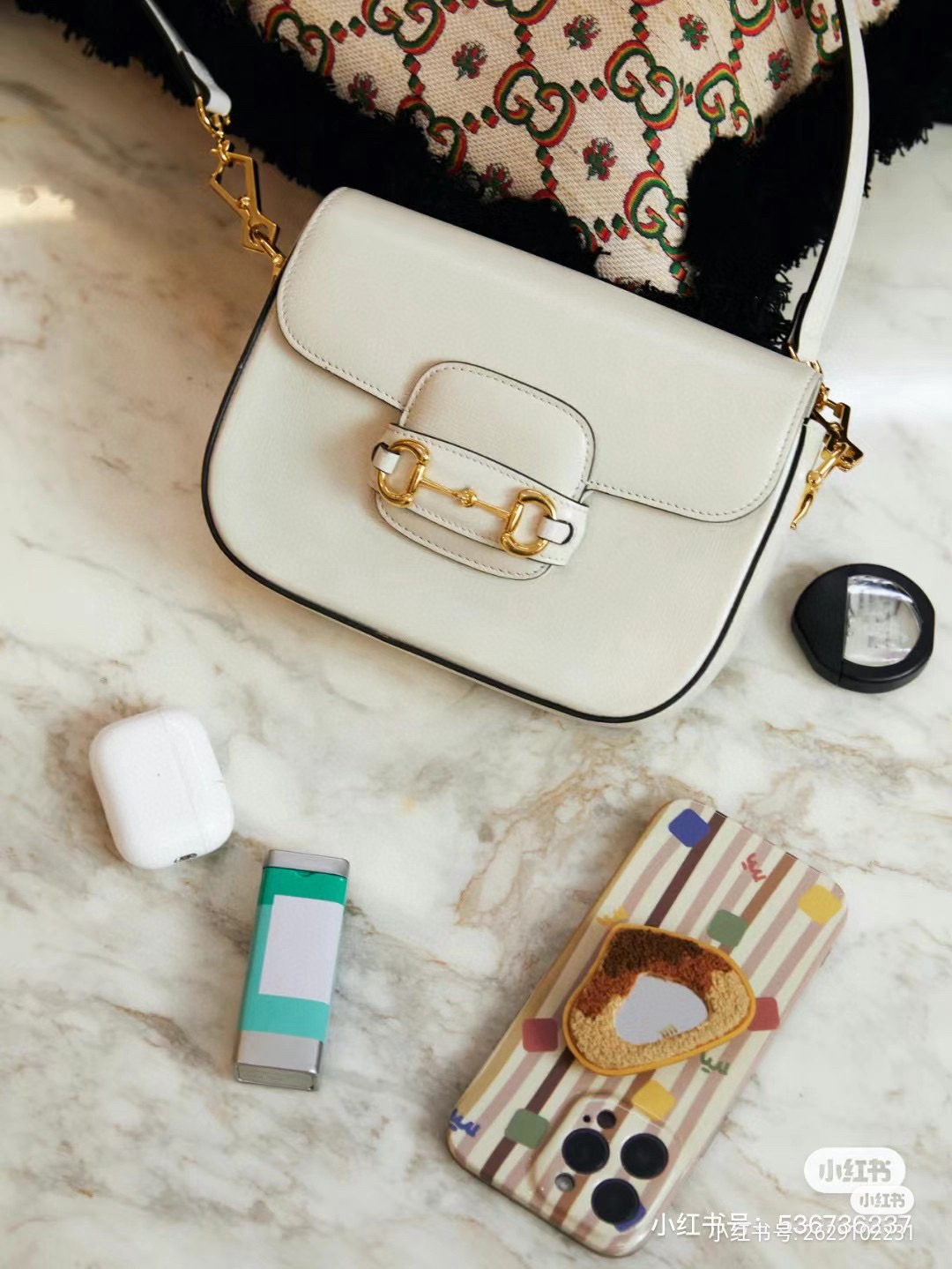 Gucci 구찌 Horsebit mini 마틀라세 GG 캔버스 숄더백 3