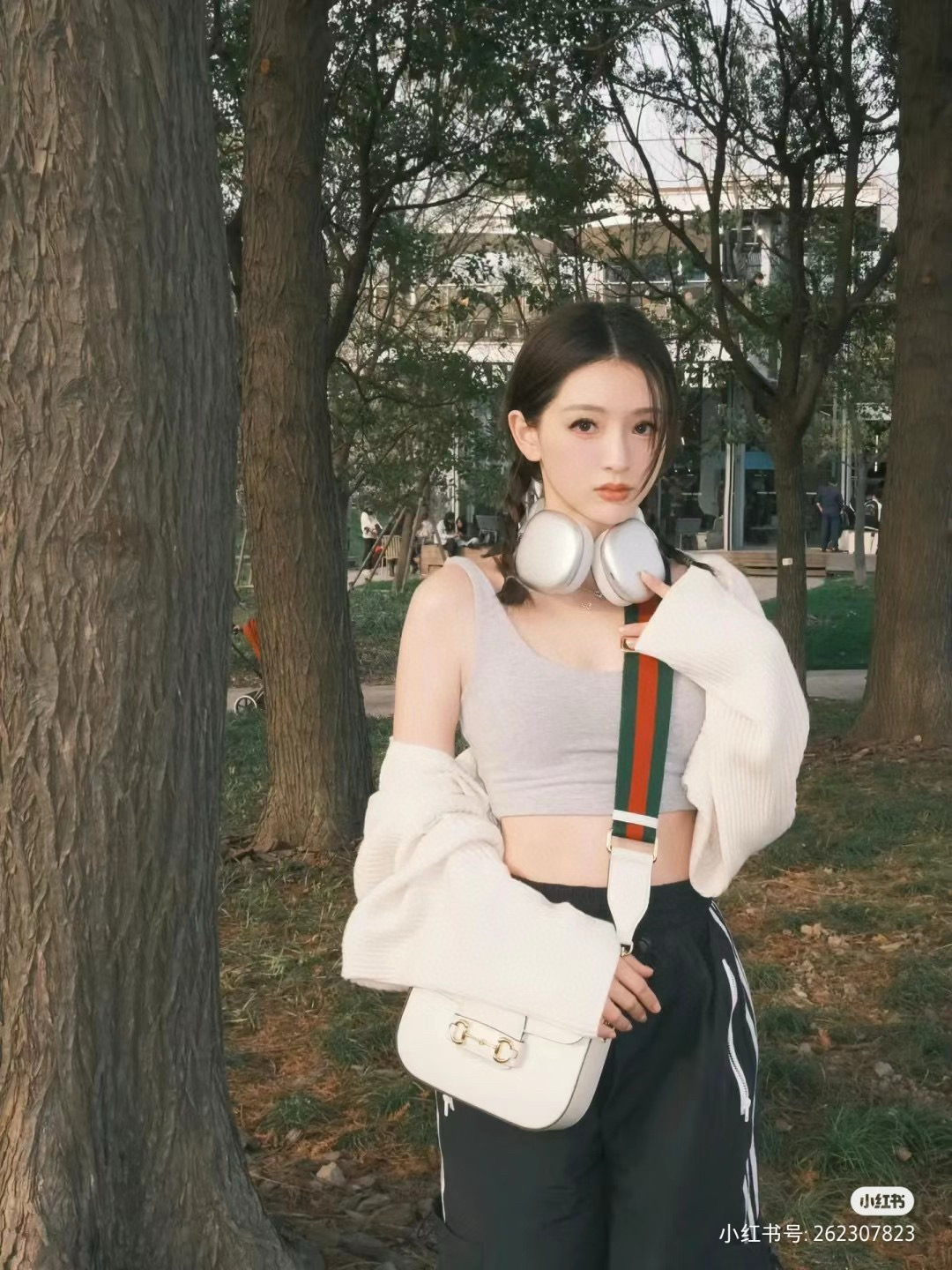 Gucci 구찌 Horsebit mini 마틀라세 GG 캔버스 숄더백 7