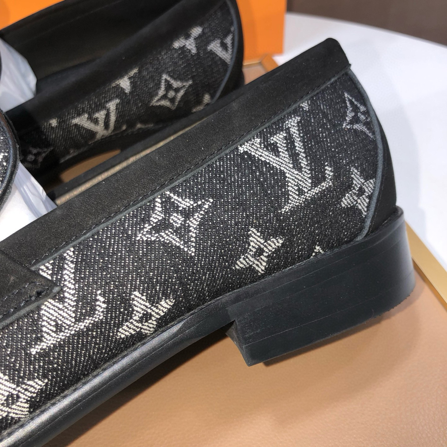 LOUIS VUITTON 루이비통 남성 소가죽 페니 로퍼 8