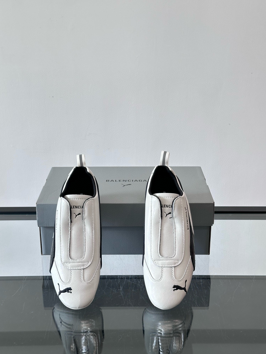 Balenciaga 발렌시아가 x PUMA Speedcat 블랙&화이트 레이싱 스니커즈 6