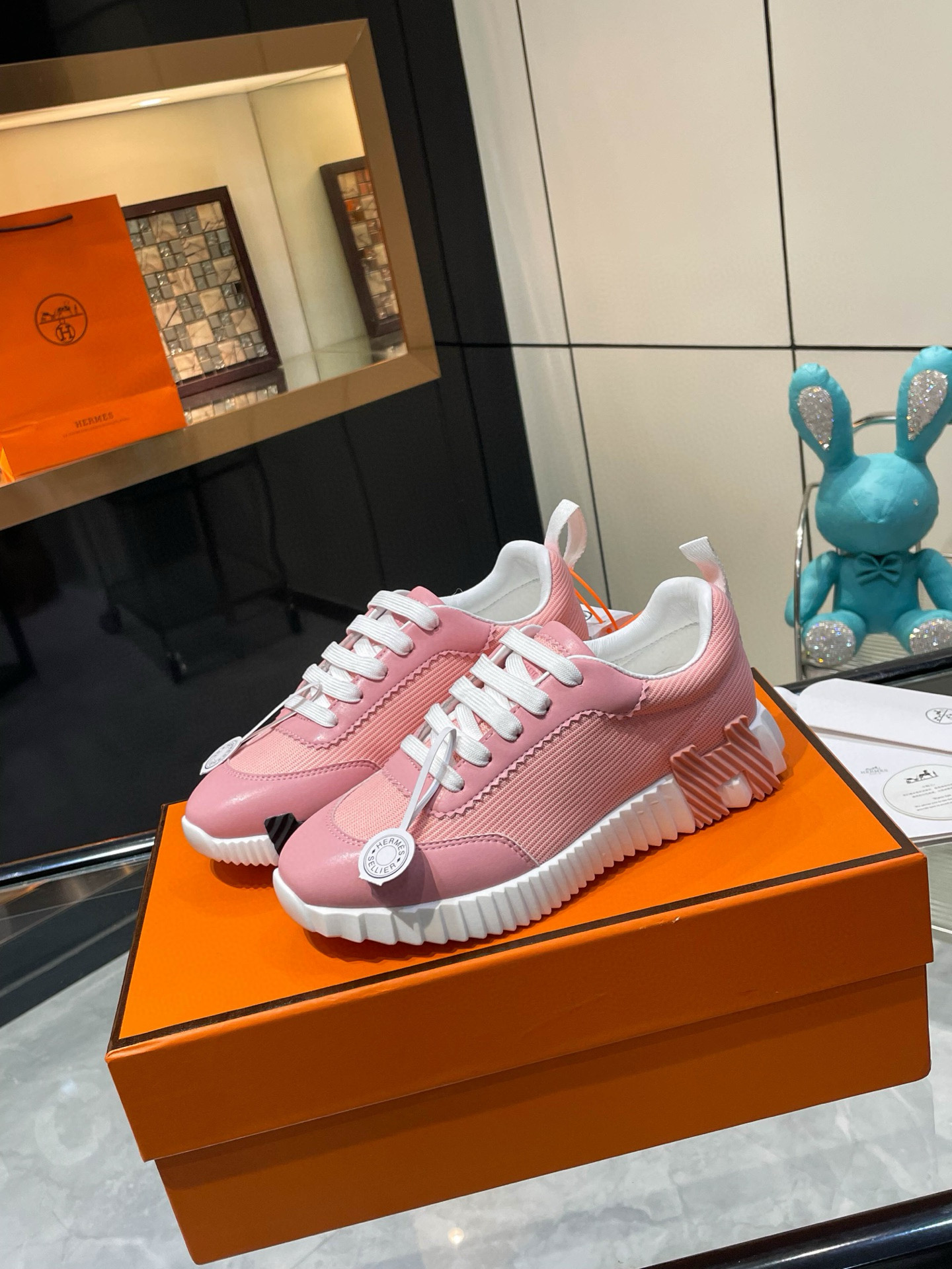 HERMES 에르메스 바운싱 핑크 스니커즈 7