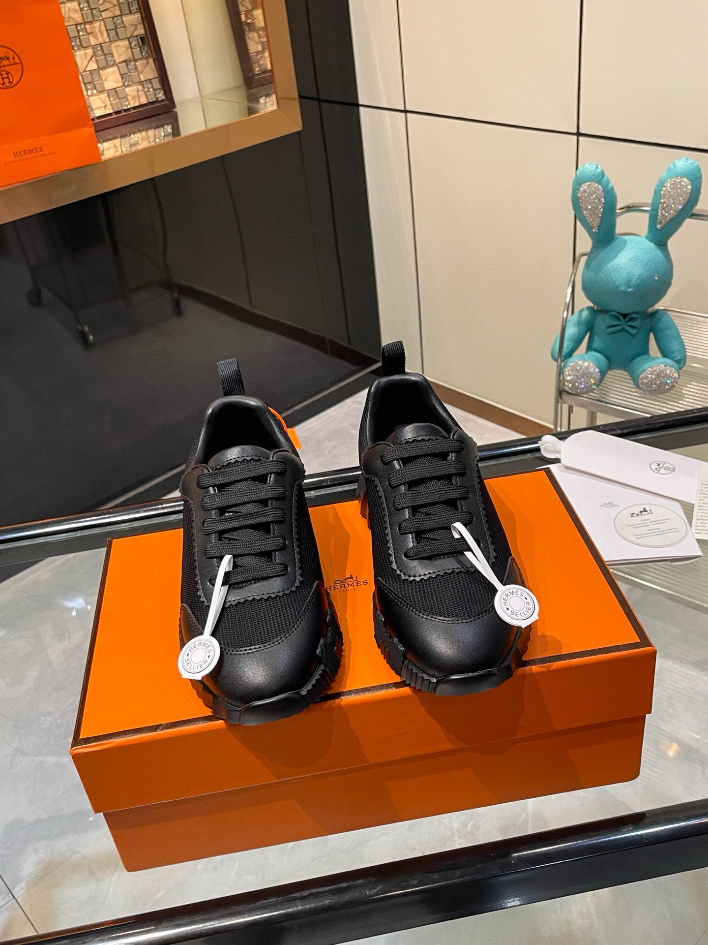 HERMES 에르메스 바운싱 핑크 스니커즈 6