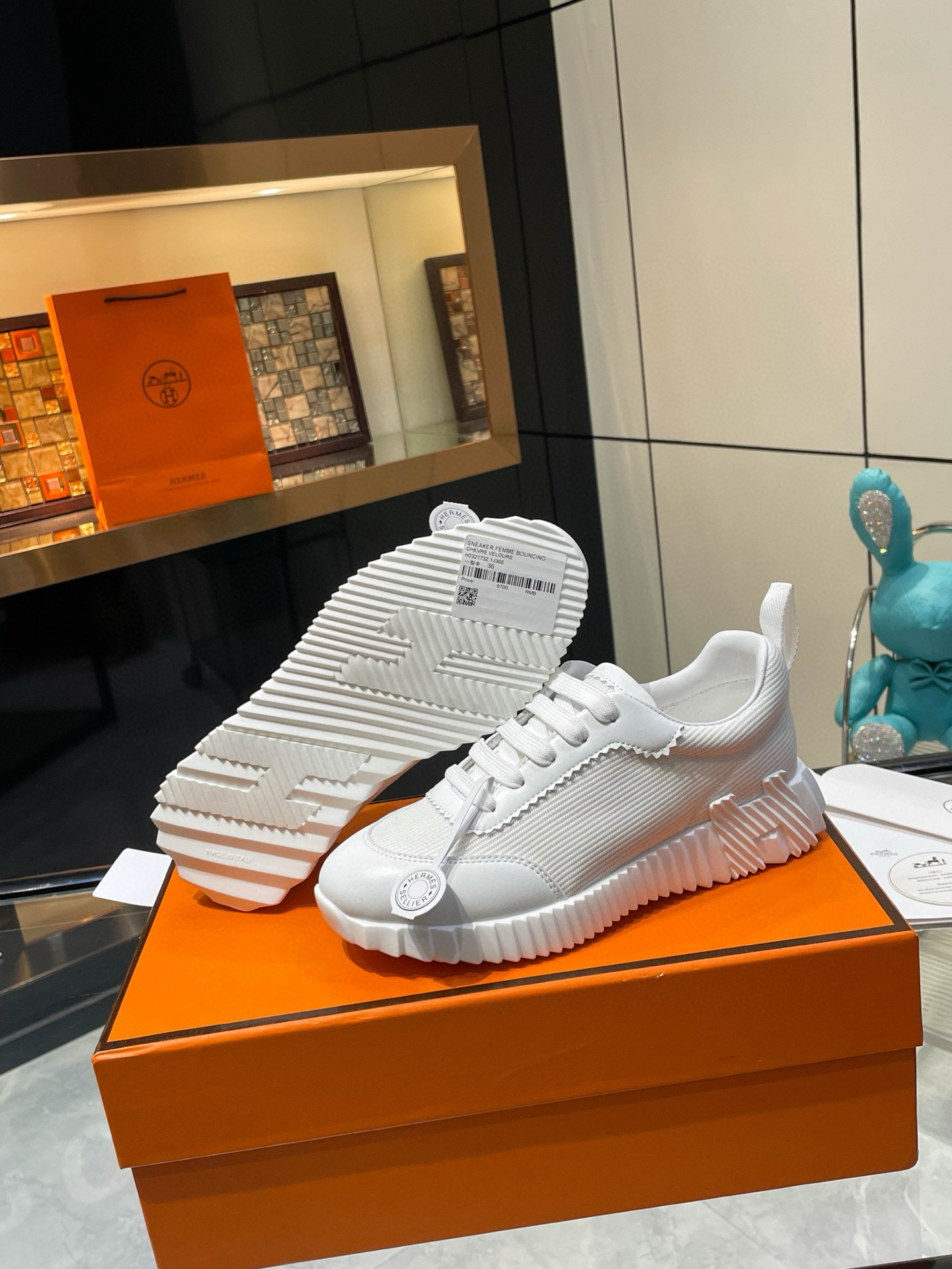 HERMES 에르메스 바운싱 핑크 스니커즈 1