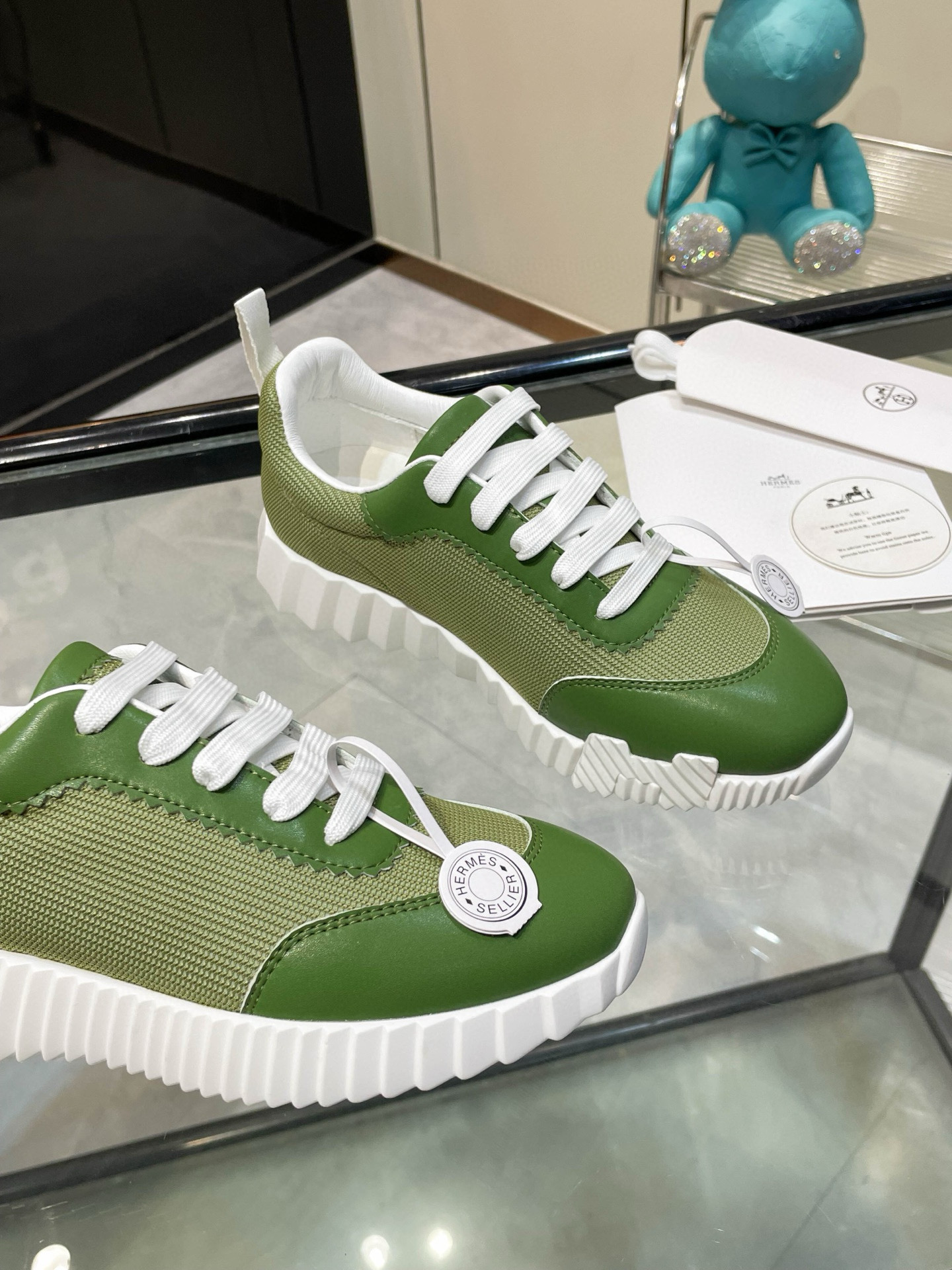 HERMES 에르메스 바운싱 핑크 스니커즈 4