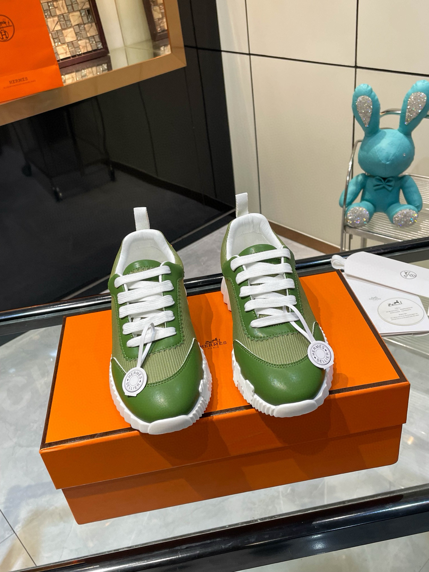 HERMES 에르메스 바운싱 핑크 스니커즈 6