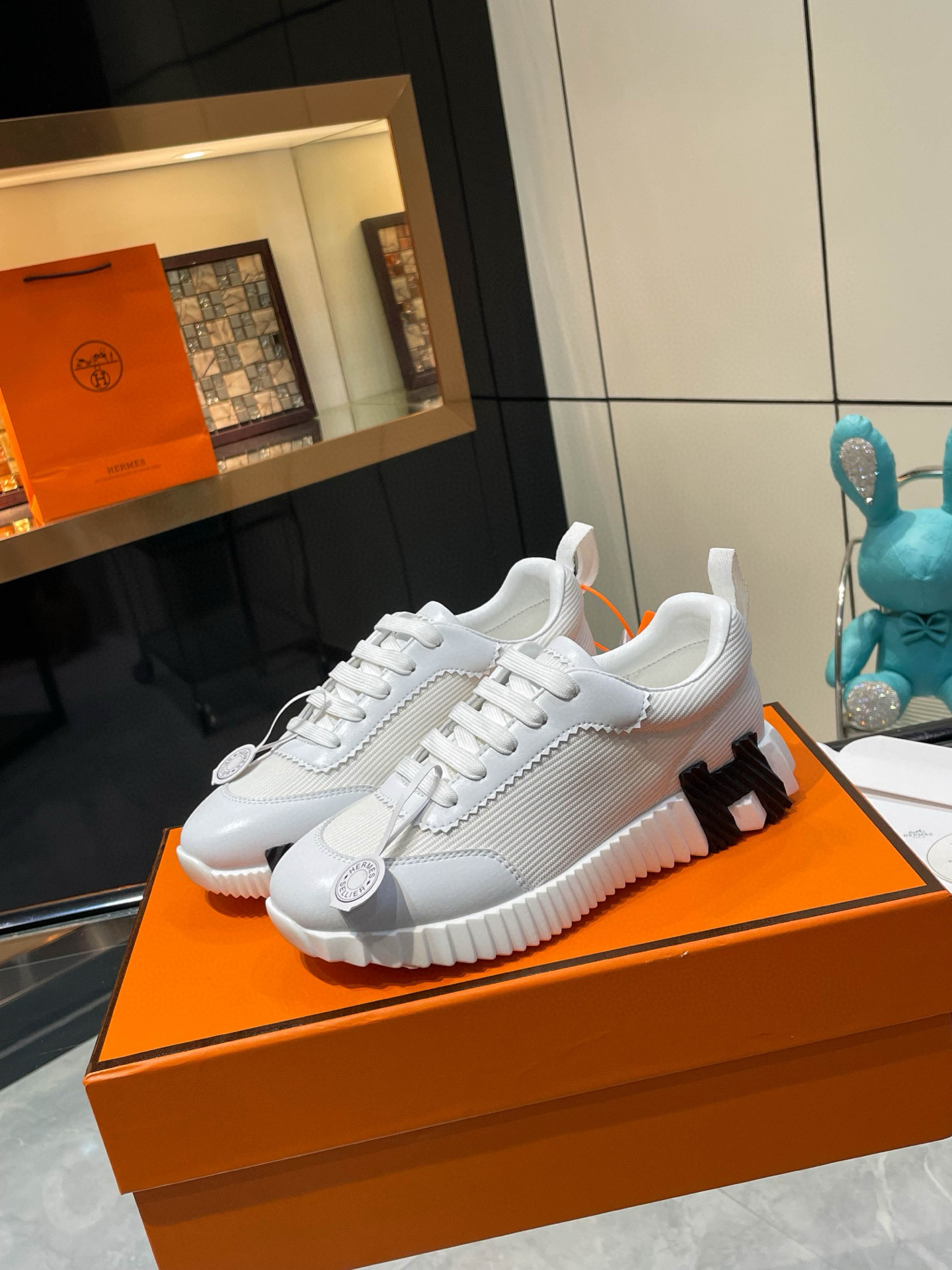 HERMES 에르메스 바운싱 핑크 스니커즈 7