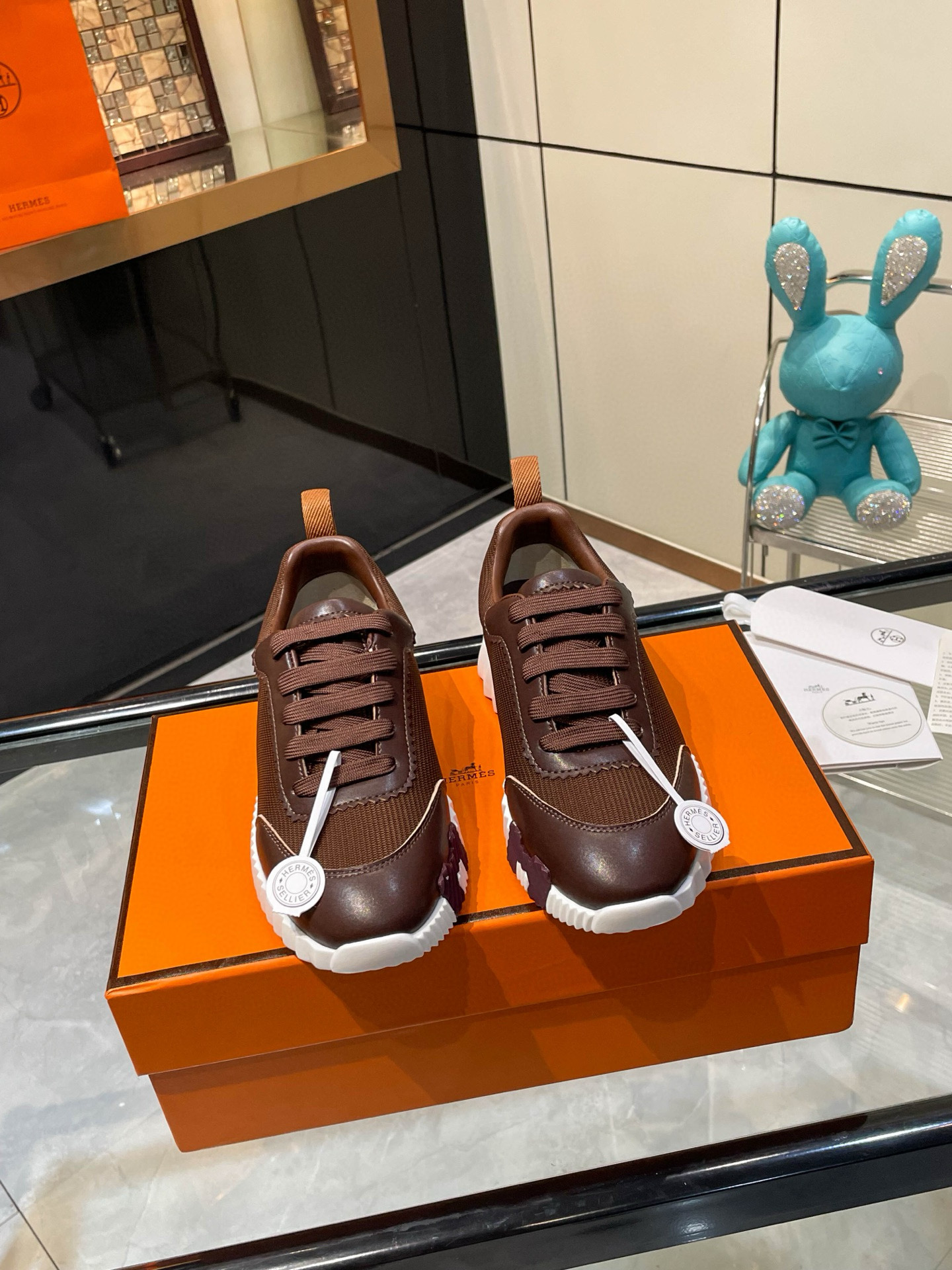 HERMES 에르메스 바운싱 핑크 스니커즈 6