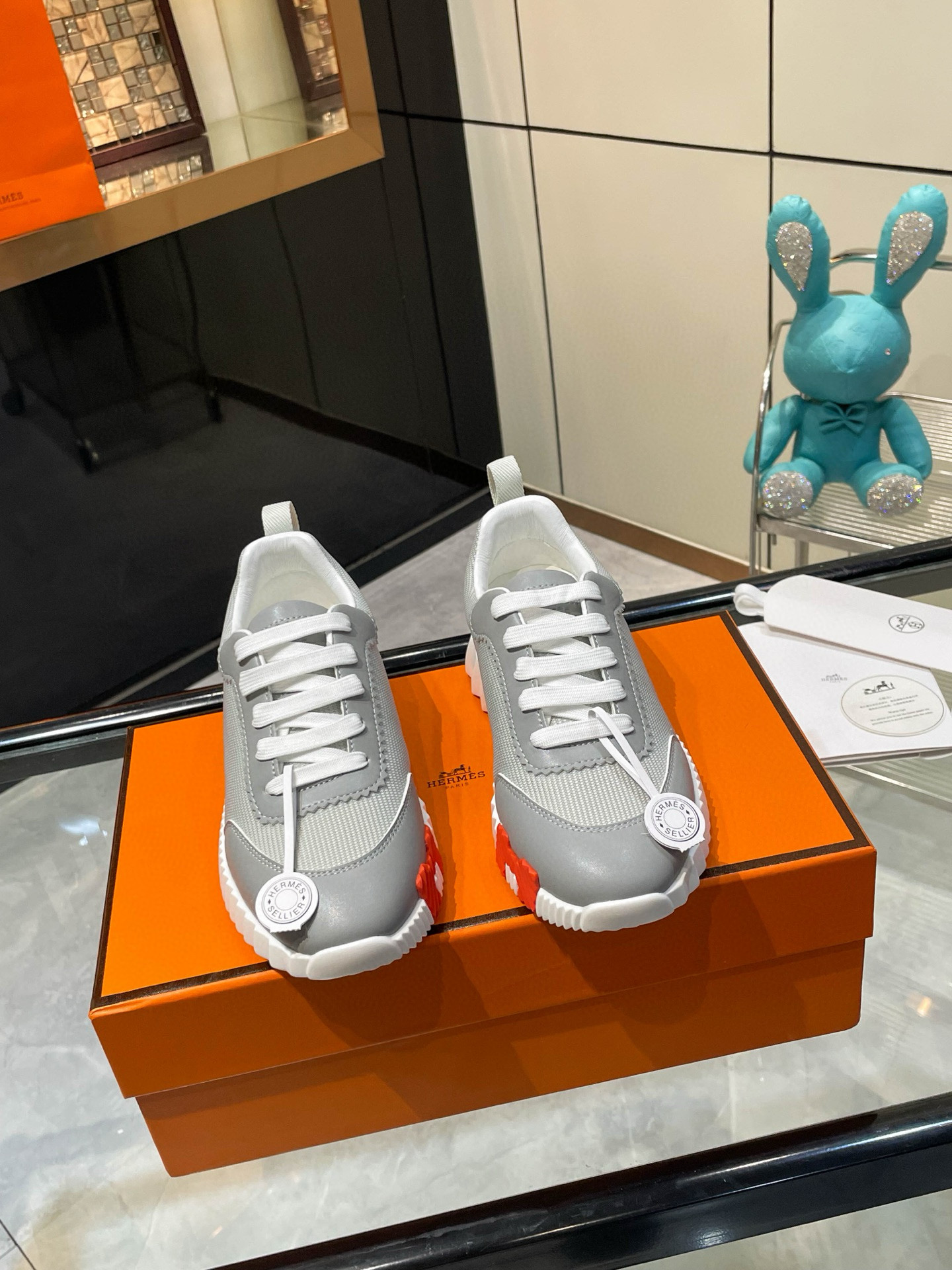 HERMES 에르메스 바운싱 핑크 스니커즈 6