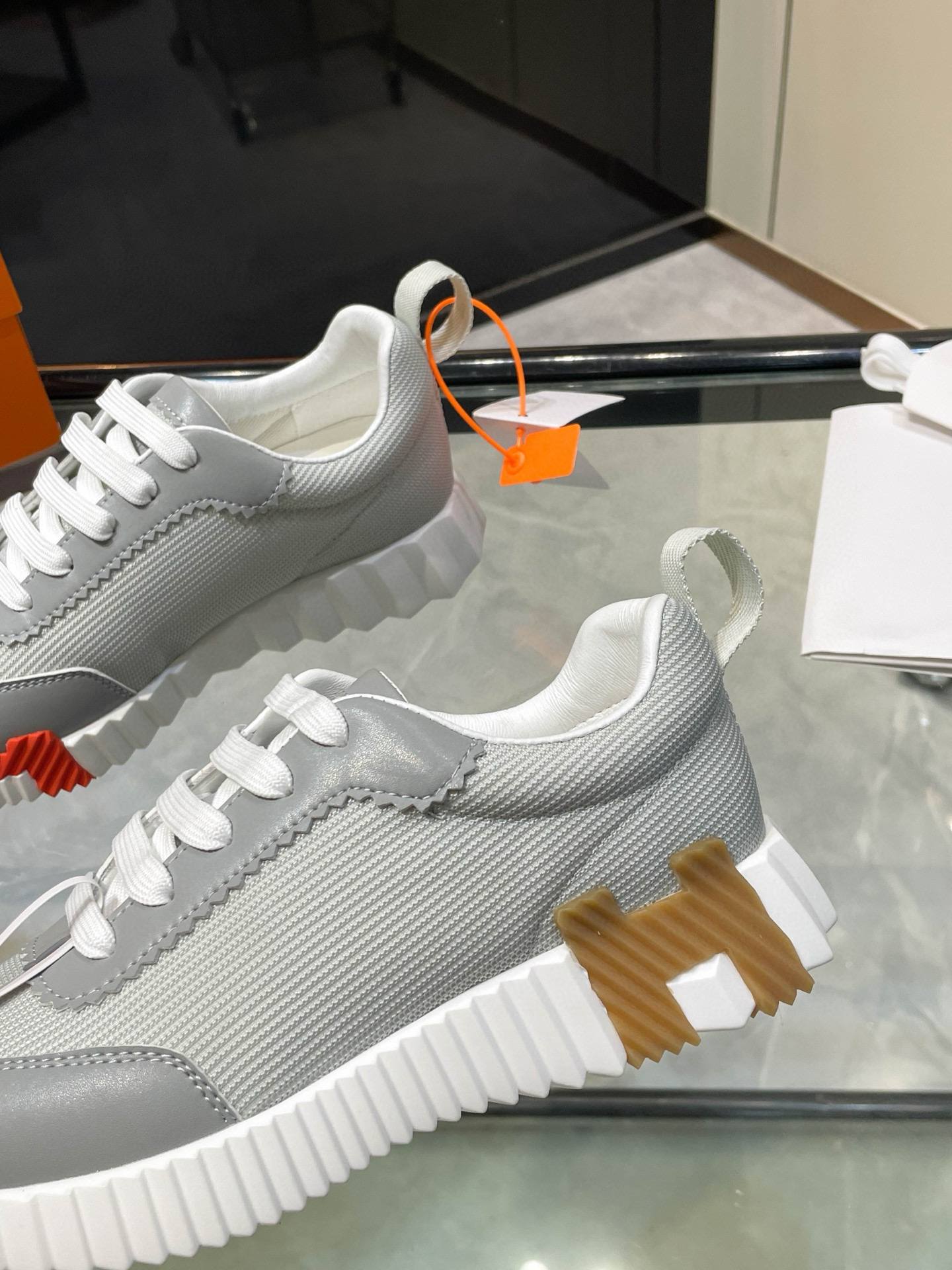 HERMES 에르메스 바운싱 핑크 스니커즈 8