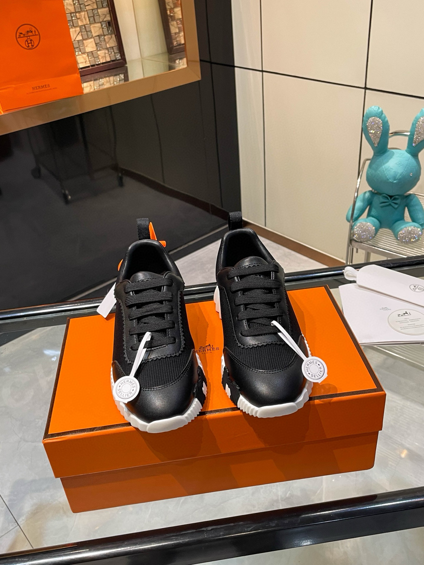 HERMES 에르메스 바운싱 핑크 스니커즈 6