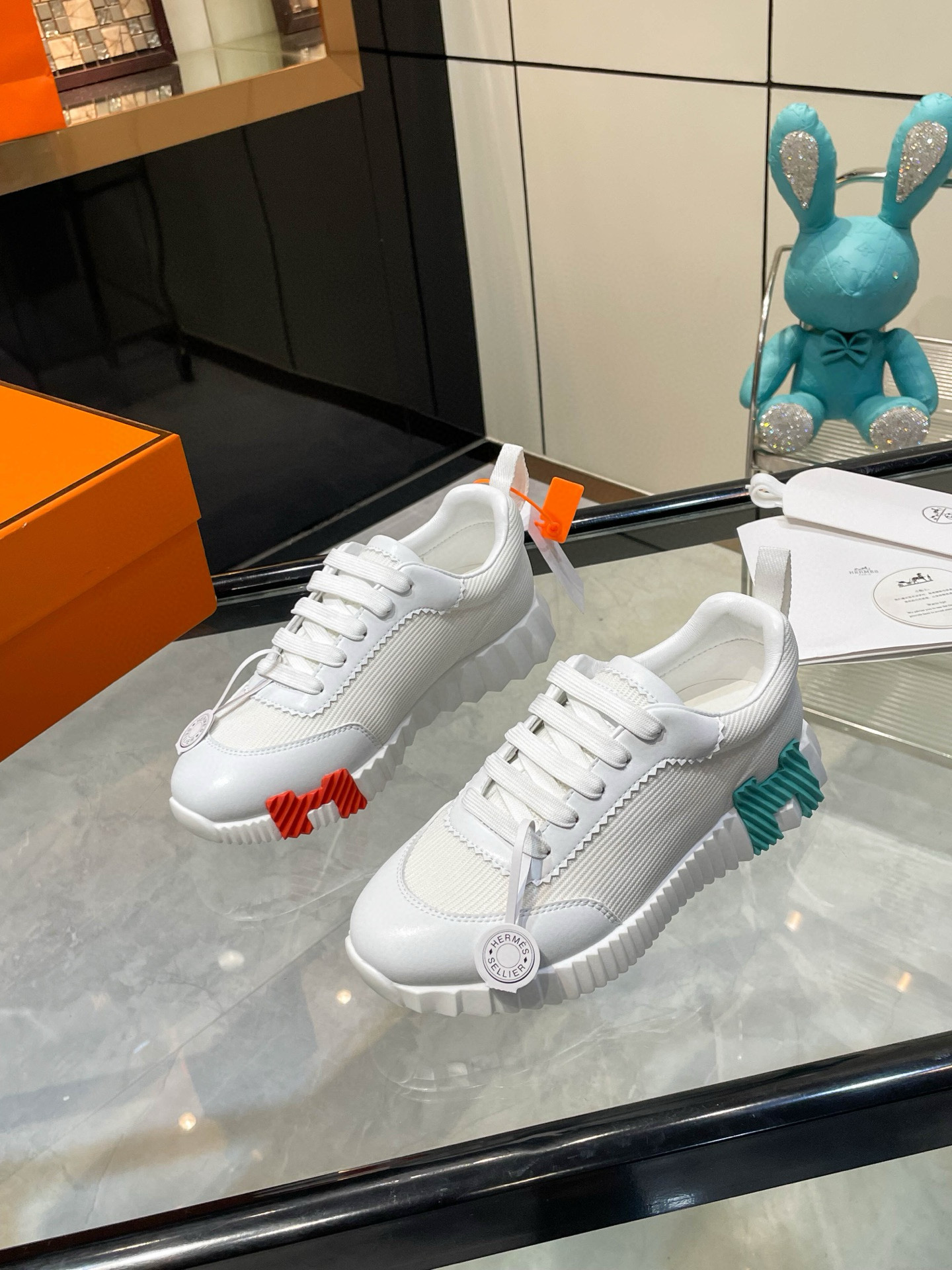 HERMES 에르메스 바운싱 핑크 스니커즈 3