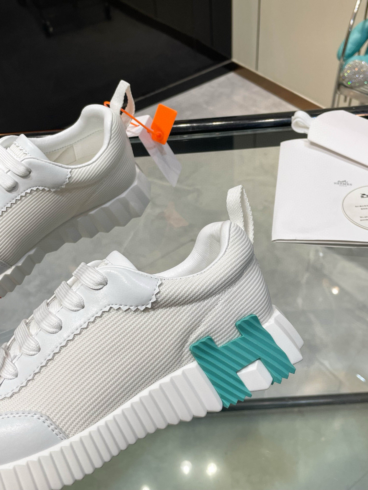 HERMES 에르메스 바운싱 핑크 스니커즈 8