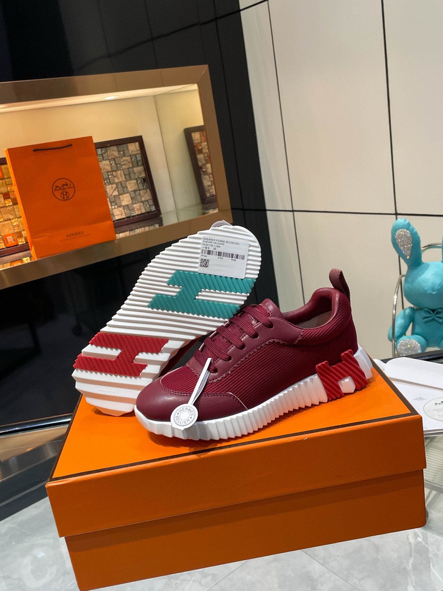 HERMES 에르메스 바운싱 핑크 스니커즈 1